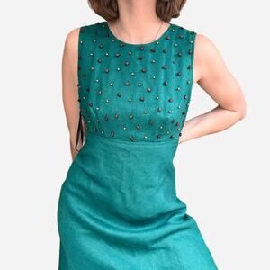 Maggy London linen maxi dress size 4 with wooden button details